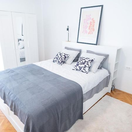 Apartman Carduelis Split Exterior photo